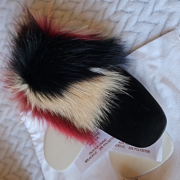 Stuart Weitzman Furgetit Fox Fur Flats Multicolored Mules Size M5.5 - Picture 13 of 17
